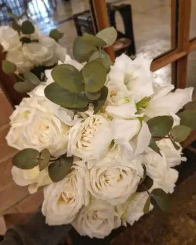 White- -Green-Bouquets2