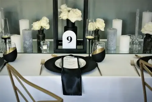 Black- -Gold-Styled-Shoot3 (1)