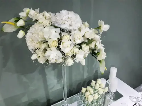 White-Styled-Shoot