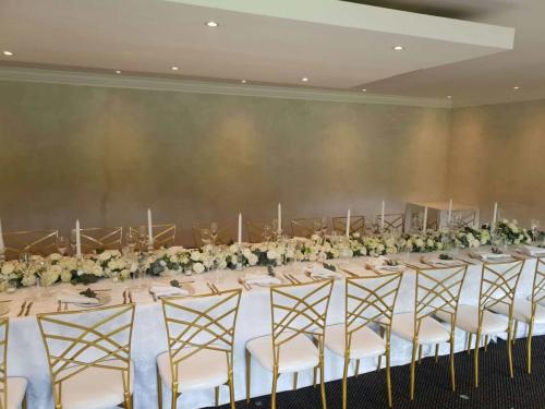 White- -Green-set-up-3
